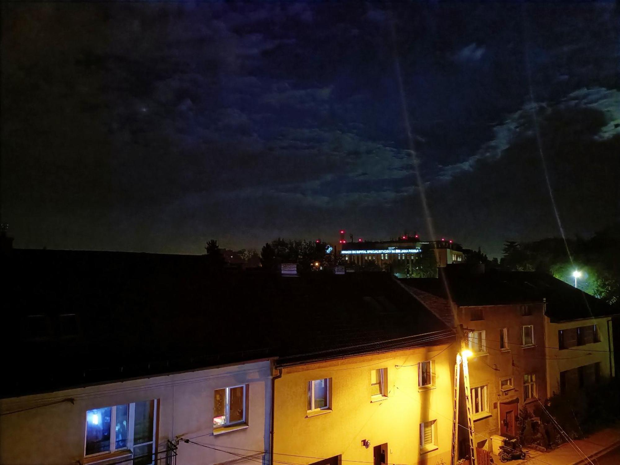 Pokoje Przytulnie Jak W Domu Cracovia Esterno foto