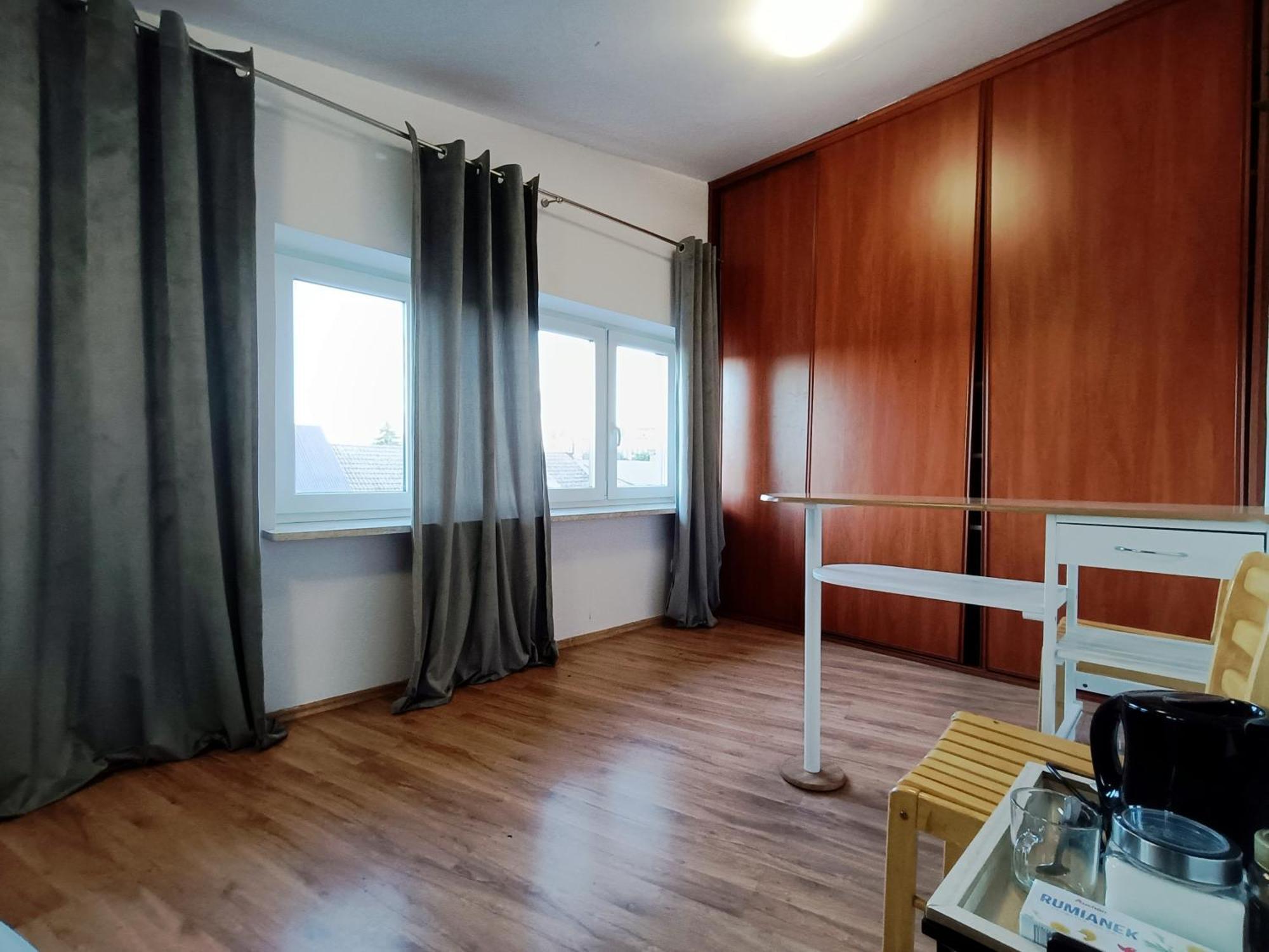 Pokoje Przytulnie Jak W Domu Cracovia Esterno foto